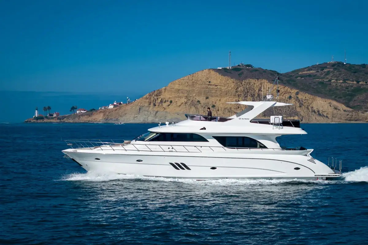 Sunbird 72 — vessel photography