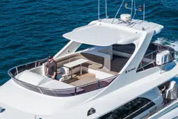 Sunbird 72 photo 12