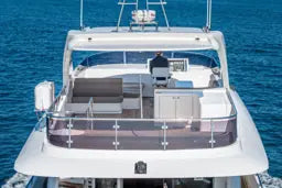 Sunbird 72 photo 14