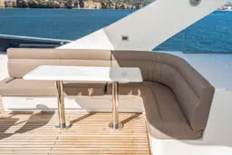 Sunbird 72 photo 21