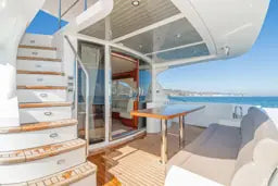 Sunbird 72 photo 27