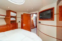 Sunbird 72 photo 33