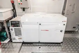 Sunbird 72 photo 60